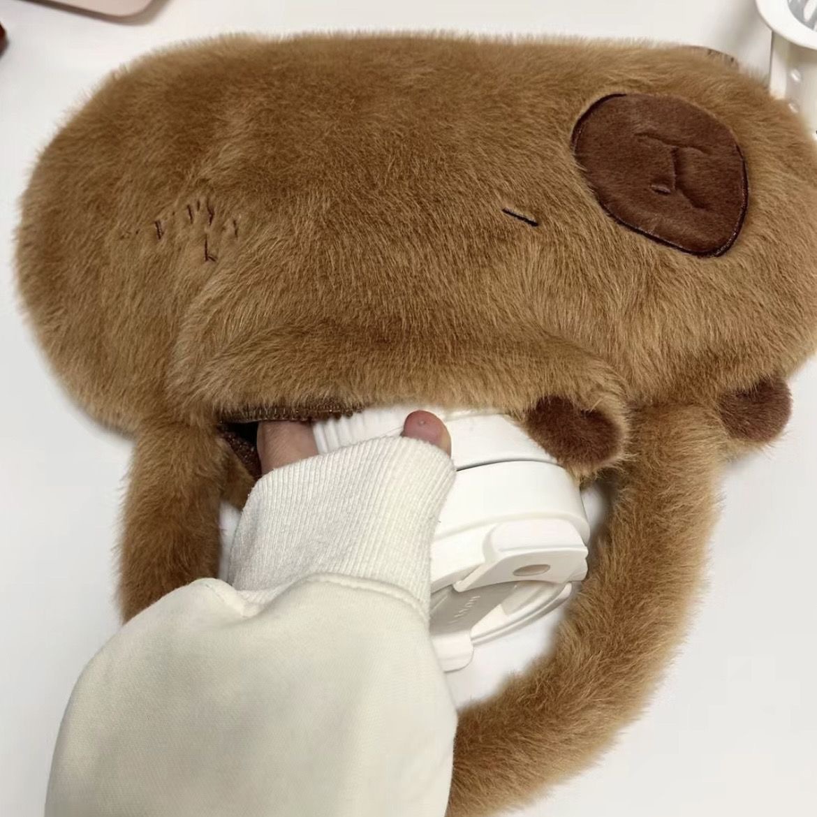 Capabala Plush Bag cartoon cute cute handbag plush toy bag for classmates birthday gift