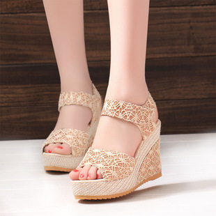 2023 Summer Wedge Sandals with Velcro Platform Platform Shoes Breathable Lace Hollow Heeled Sandals for Women