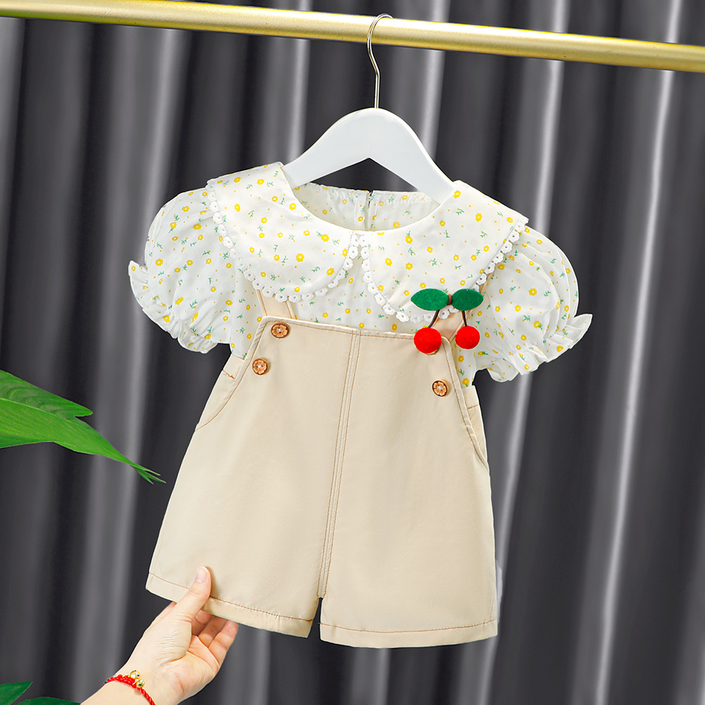 3118 Summer New Children's Cute Floral Short-sleeved T-shirt Strap Shorts Two-piece Set Children's Women's Hair