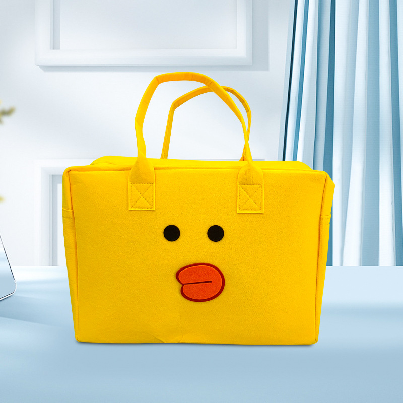 Felt travel bag portable portable cosmetic case cute high-looking cosmetics outdoor storage wash bag