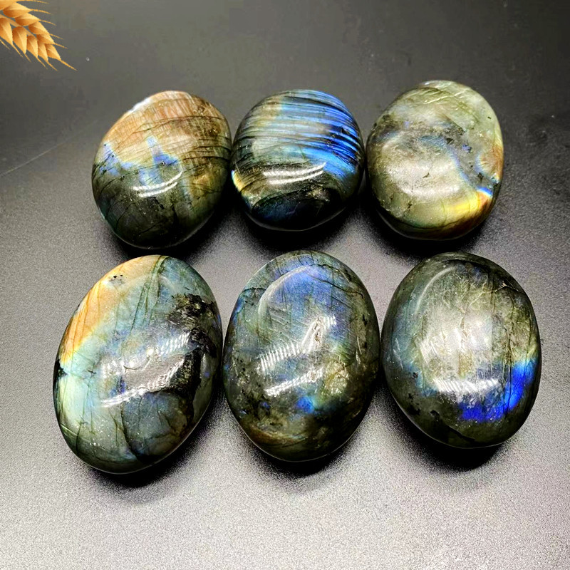 Natural Moonlight Stone Original Stone Ornaments Specimen Handle Piece Fish Jar Stone Crystal Naked Stone Cross-border Direct Sale Flash Stone