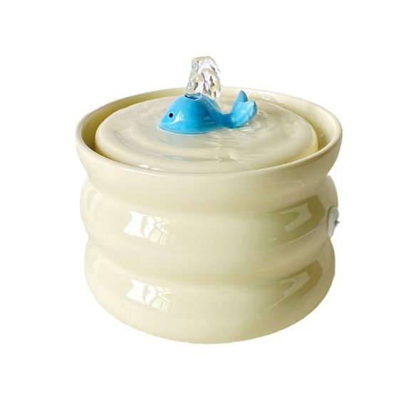 Milk fufu cat flow constant temperature water dispenser automatic circulation ceramic water dispenser does not wet mouth whale water feeding bowl