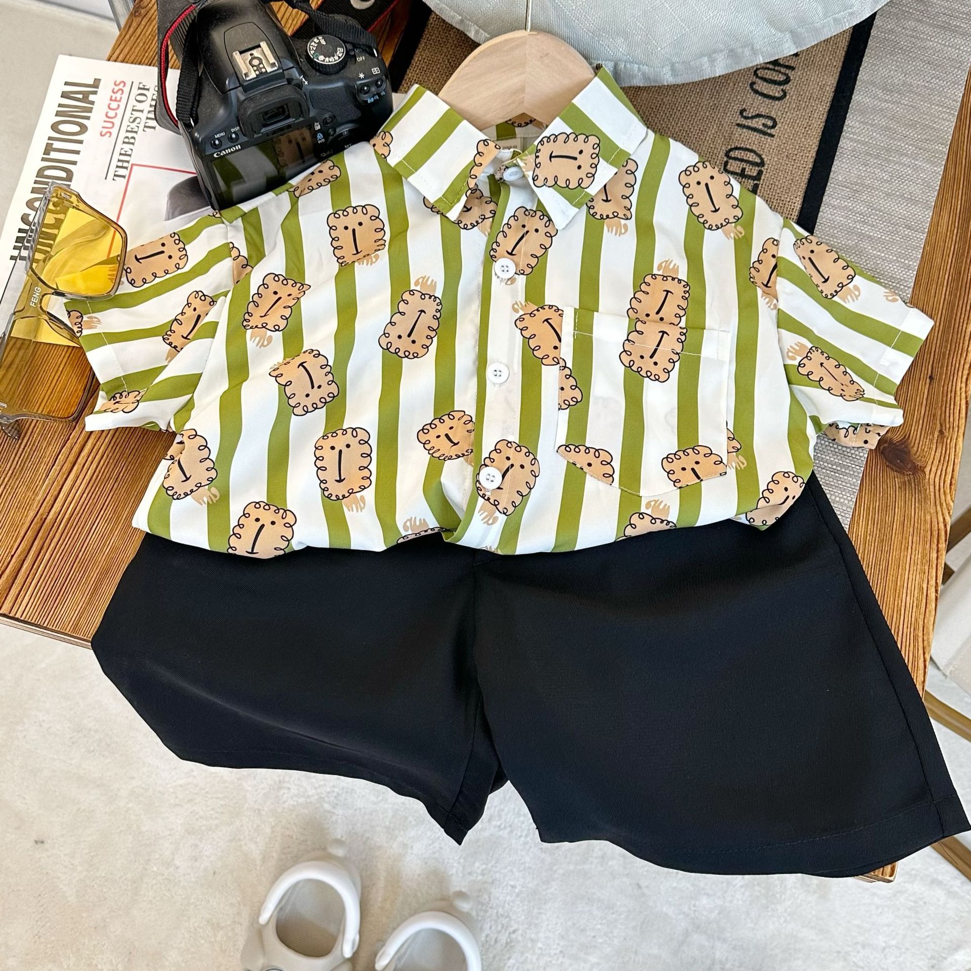2024 Summer new children's floral shirt short-sleeved boys and girls Sanya baby Hawaiian seaside holiday clothes