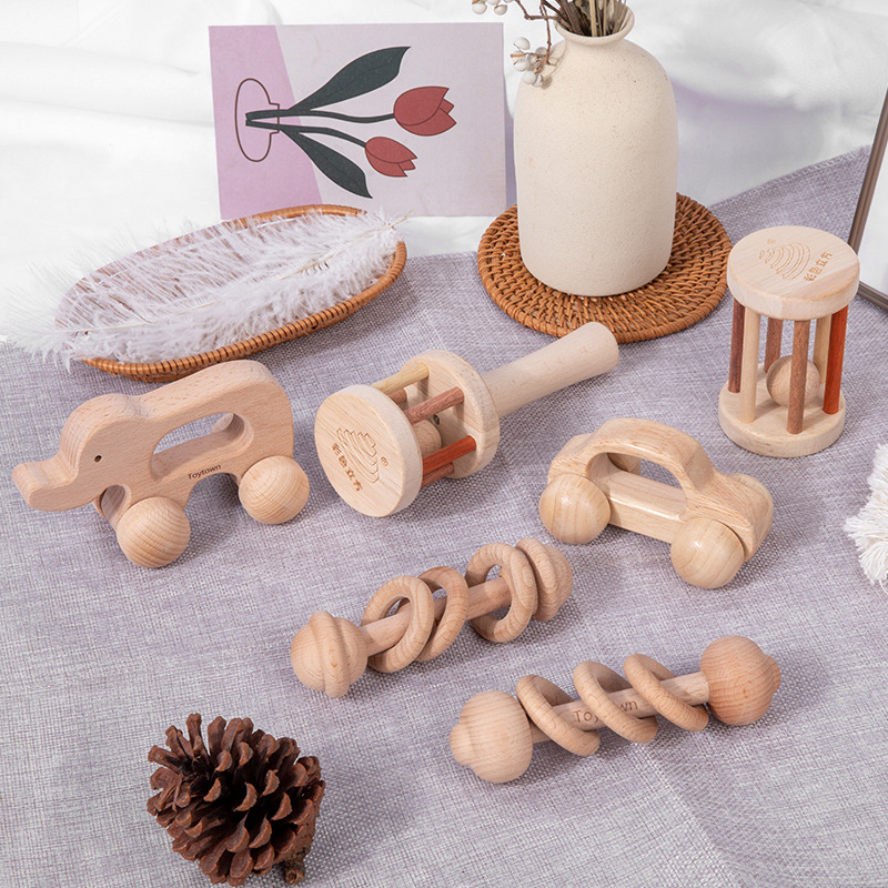 Baby rattle 0-3 years old baby Montessori solid wood can bite suit comfort grip children's wooden toys