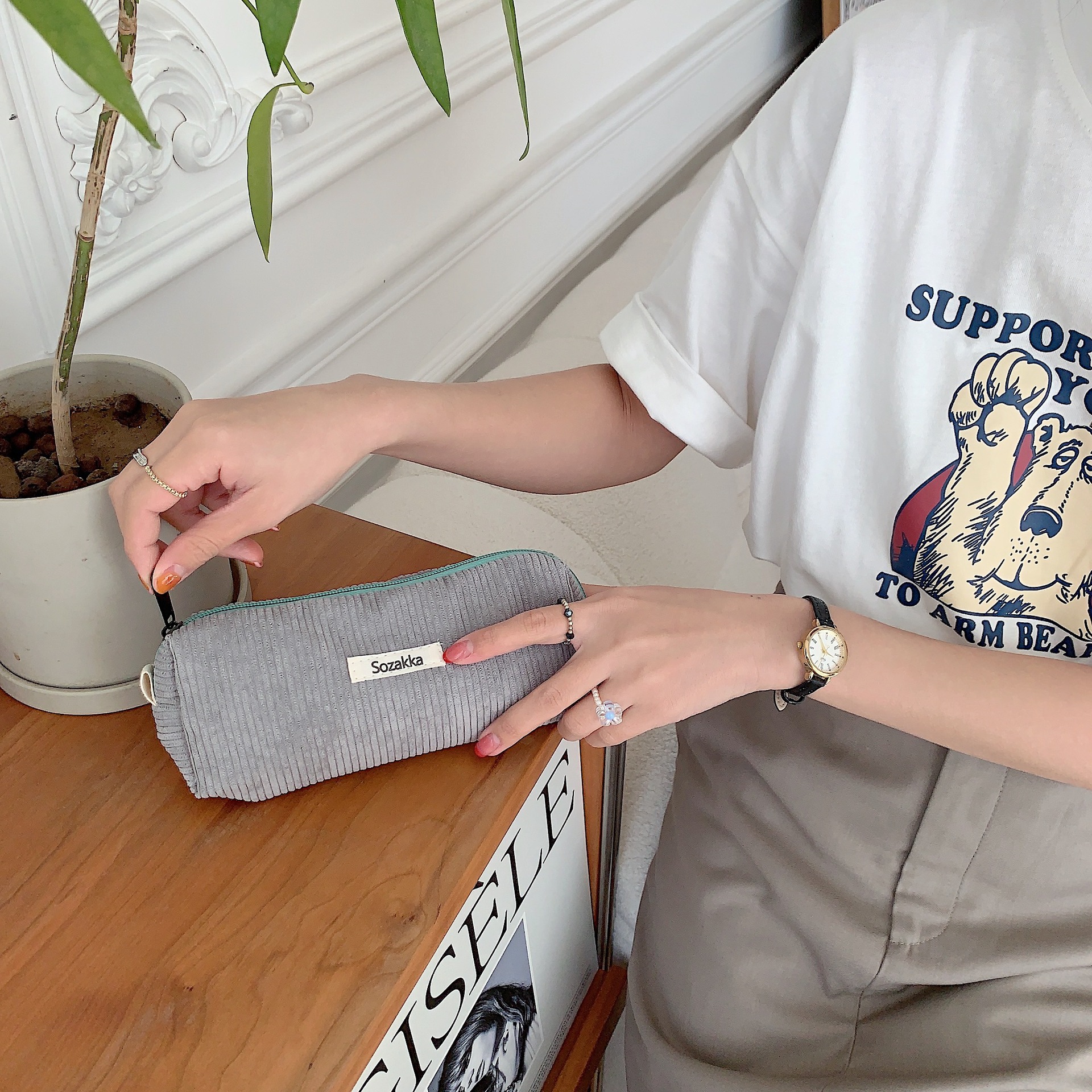 32131 vintage corduroy solid color pencil case artistic simple stationery bag high school student storage bag