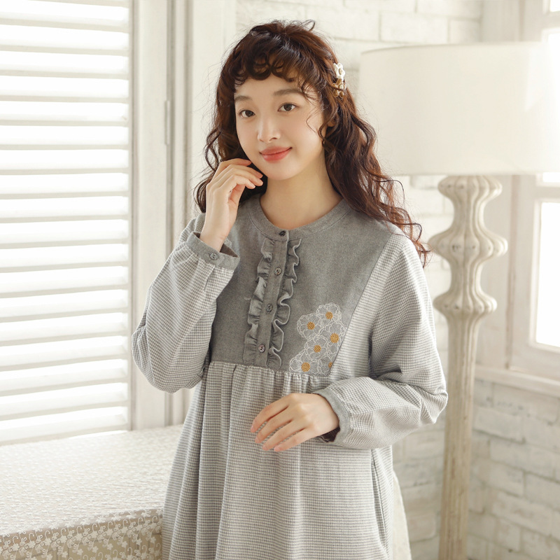 Nightgown for women spring and autumn  new pure cotton brushed velvet long-sleeved nightgown autumn and winter women's nightgown home wear