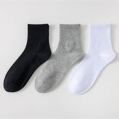 Autumn and Winter solid color all-match black white gray men's and women's sports mid-calf length socks simple cotton soft men's socks Zhuji socks wholesale