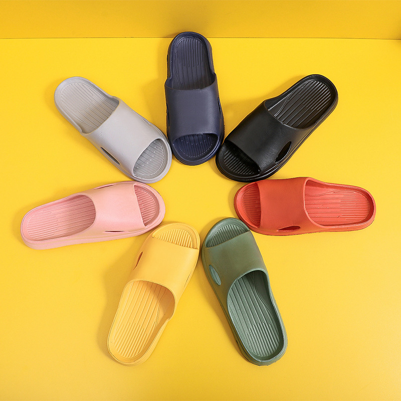 2023 Couple Home Slippers Home Wearing Shit Feeling Slippers Bathroom Bath Soft Non-slip Slippers