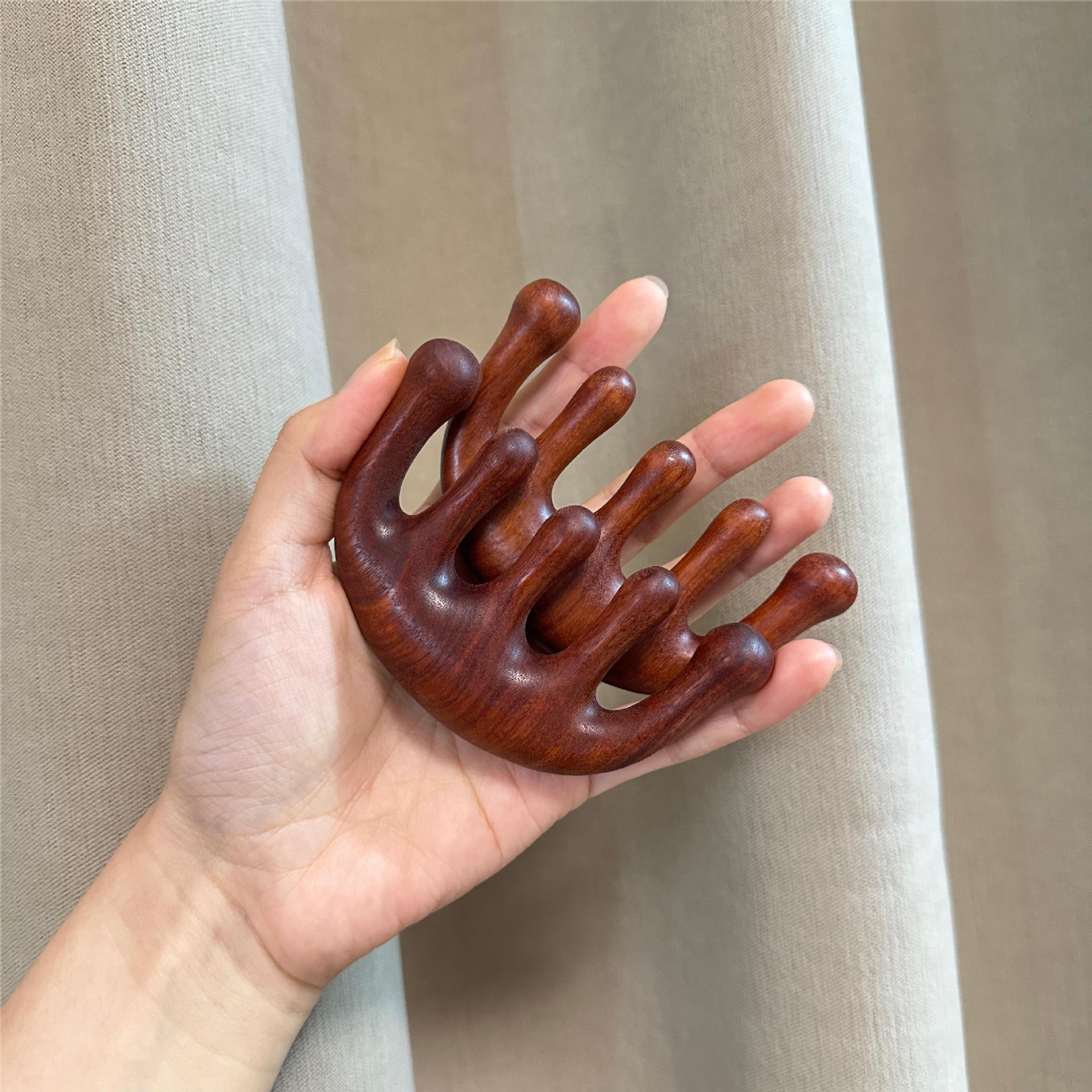 Golden Sandalwood Massage Comb Red Sandalwood Massage Comb Meridian Massage Comb Scraping Head Handles Massage Comb Five-finger Ball