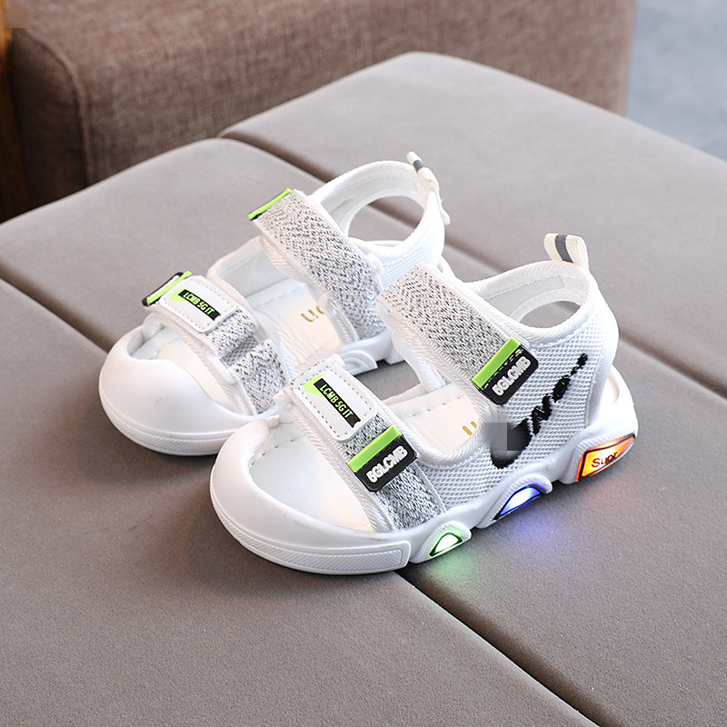 2023 Summer new boys soft-soled beach sandals male baby flashing lights kick-proof children's shoes a generation of hair