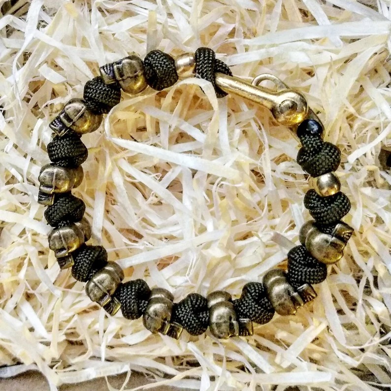 Bracelet - Skull 个性 punk bracelet, men's retro survival handmade woven parachute cord bracelet
