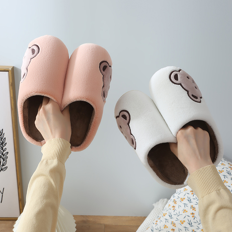 2022 new couple cotton slippers women's cute bear indoor warm autumn and winter men's home shoes wholesale slippers