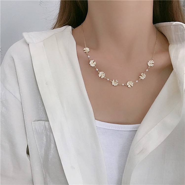 ins Cool Style Alloy Flower Bracelet Japanese and Korean Style Elegant Daily Wear Lady Daisy Bracelet for Women