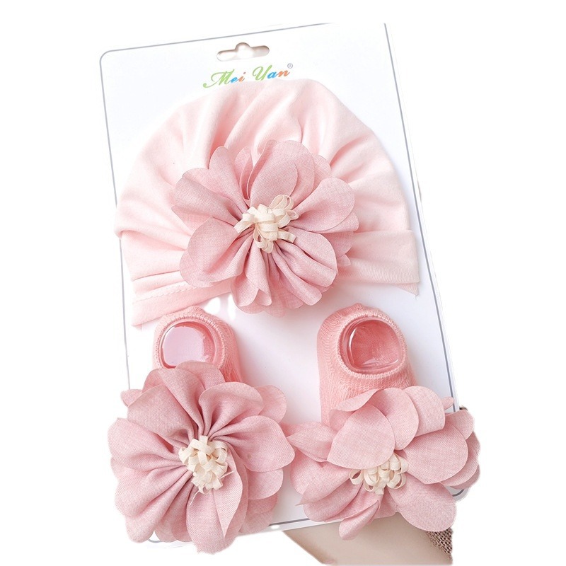 Autumn and Winter polka dot baby hat thickened newborn pullover hat men's and women's cute bow tire boneless hat suit