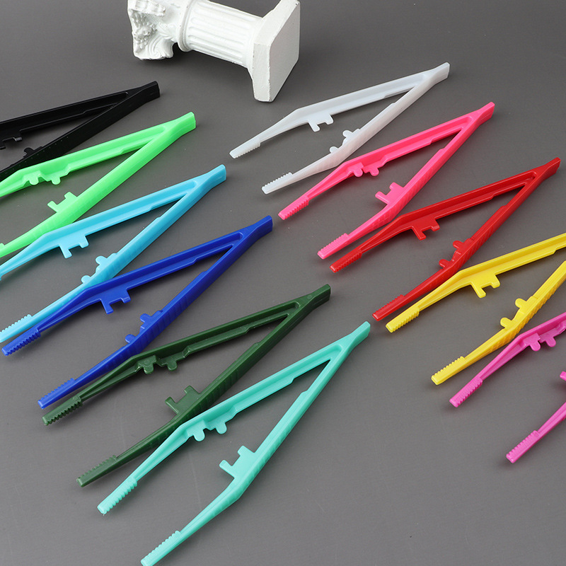 Disposable plastic tweezers beauty DIY clip feed fleshy toothed round head emergency kit accessories new material