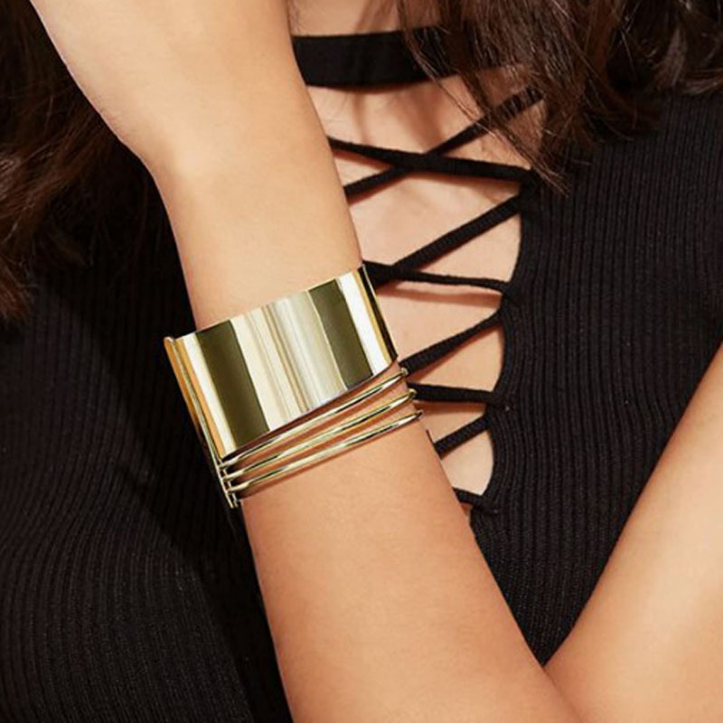 Factory Outlet Europe and the United States Best Selling Explosions Metal Bracelet Opening Bracelet Personality Street Shot Amazon Fashion Jewelry