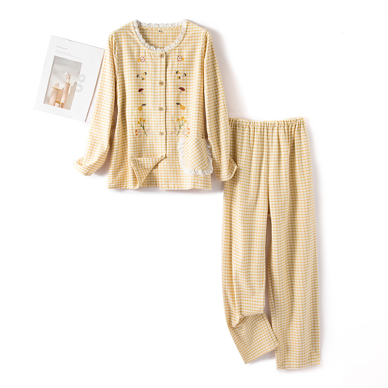 Autumn and winter new cute embroidered cotton sanding double velvet couples long sleeve trousers pajamas home clothes suit wholesale