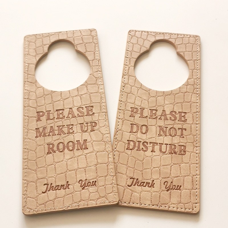Cross-border exclusive leather hotel door do not disturb card PU leather please clean the door hanging prompt card new product