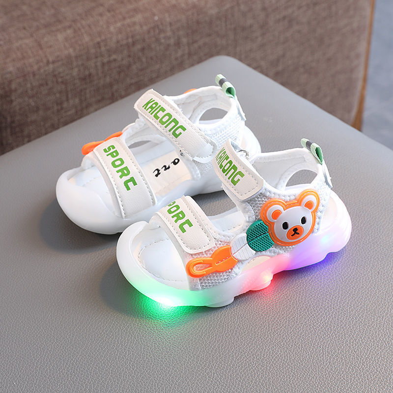 Summer New Children's Soft-soled Toddler Shoes 1-3 Years Old 2 Boys Lights Sandals Women's Baby Kick-proof Beach Shoes
