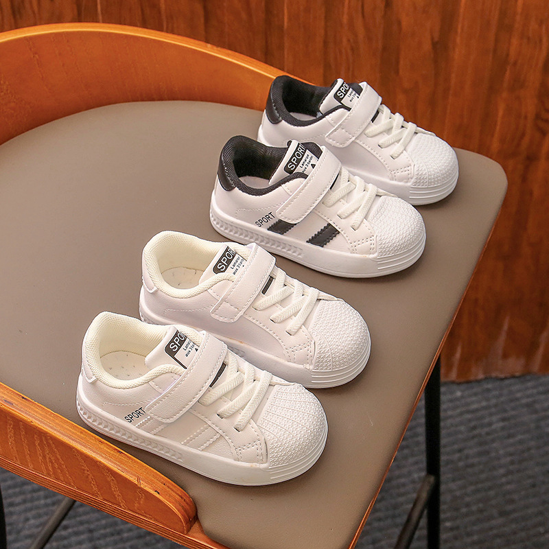 Spring baby toddler shoes children's kindergarten white shoes baby shoes small children's board shoes boys and girls sports shoes