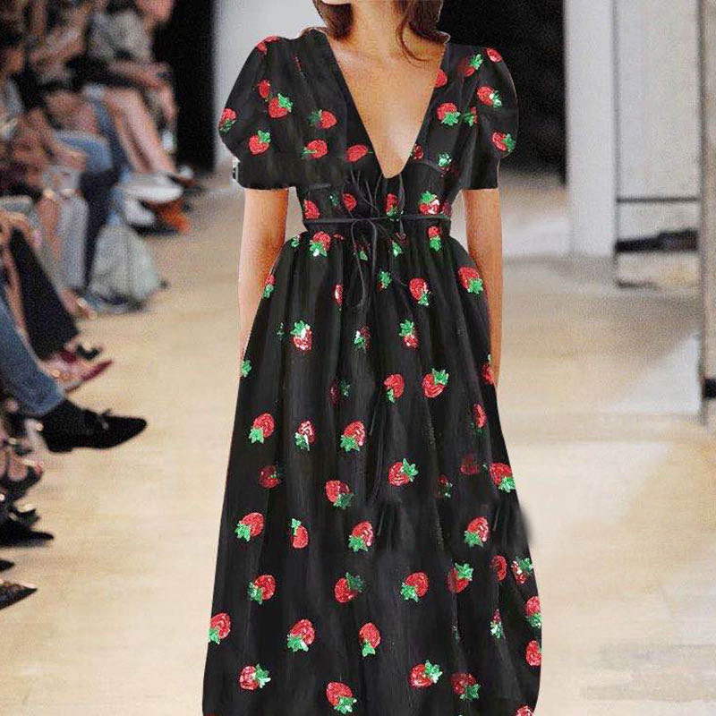 Foreign Trade Large Size Women's Cross-border Puff Sleeve Strawberry Embroidered Mesh Dress European and American Style Flounce Large Skirt