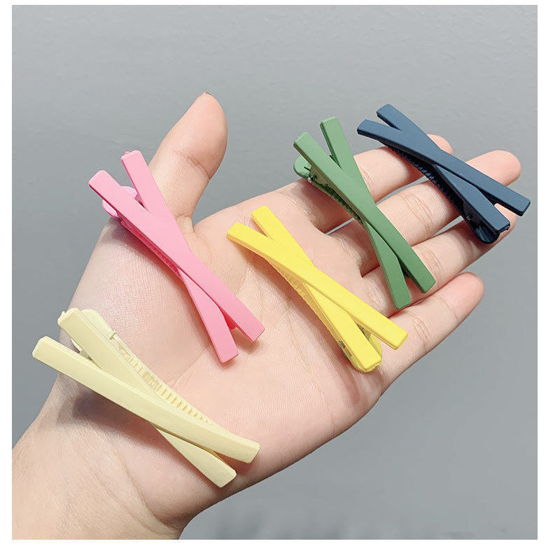 Girl's Heart Frosted Color Macaron Cross Bangs Clip One-word Clip Student Hairpin Side Clip Duckbill Clip Hair Accessories