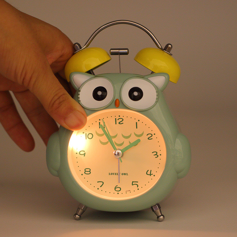 Noisy Bell for students and children bedside luminous sweep seconds mute walk bedroom bedside penguin cartoon bell alarm clock