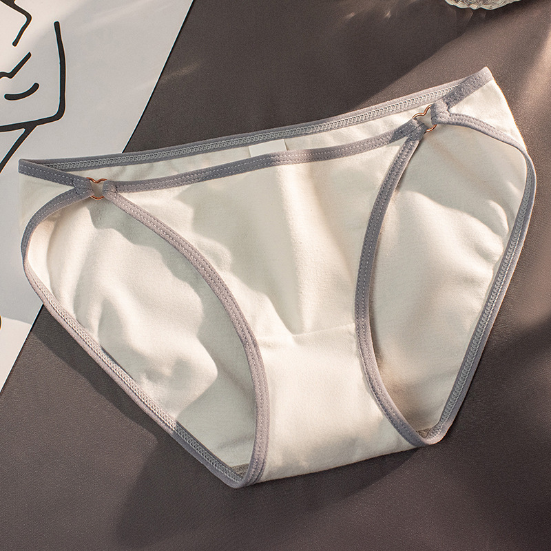 新商品の下着の純綿の下着の女性の卸売りの簡単な女性の下着の女性の下着の豊尻の中で腰の少女の三角のズボン|undefined