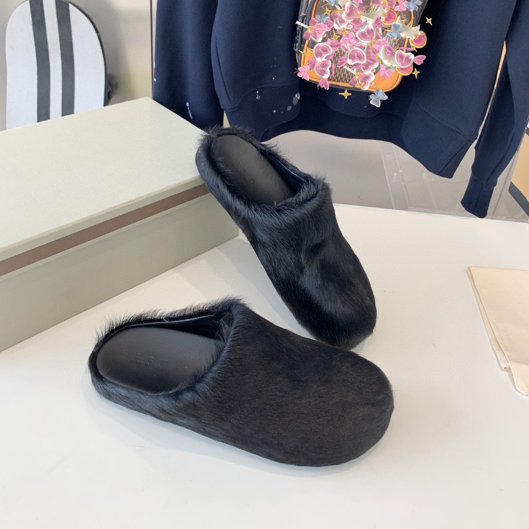 High Edition 2022 New Candy Color Internet Celebrity Same Style Fashionable Baotou Mao Mao Slippers Women's Flat Casual Horse Hair Half Slippers
