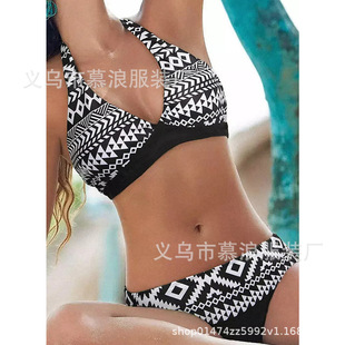 2022 New Cross-border European and American Foreign Trade New Spiral Pit U-shaped High Waist Bikini Sexy Swimwear for Women