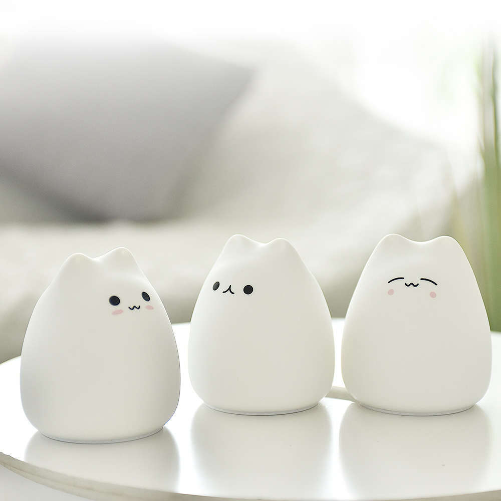 Colorful cute cat silicone night light children's bedroom Pat color-changing cute lantern baby Children's Day gift