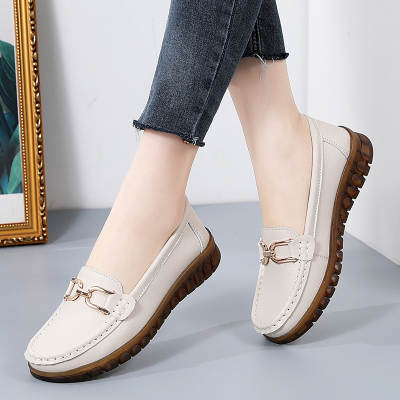 Spring 2023 New Women's Single Shoes Bean Shoes Korean Style Metal Legs White Shoes for Mother Soft Surface Soft Bottom Commuter Shoes