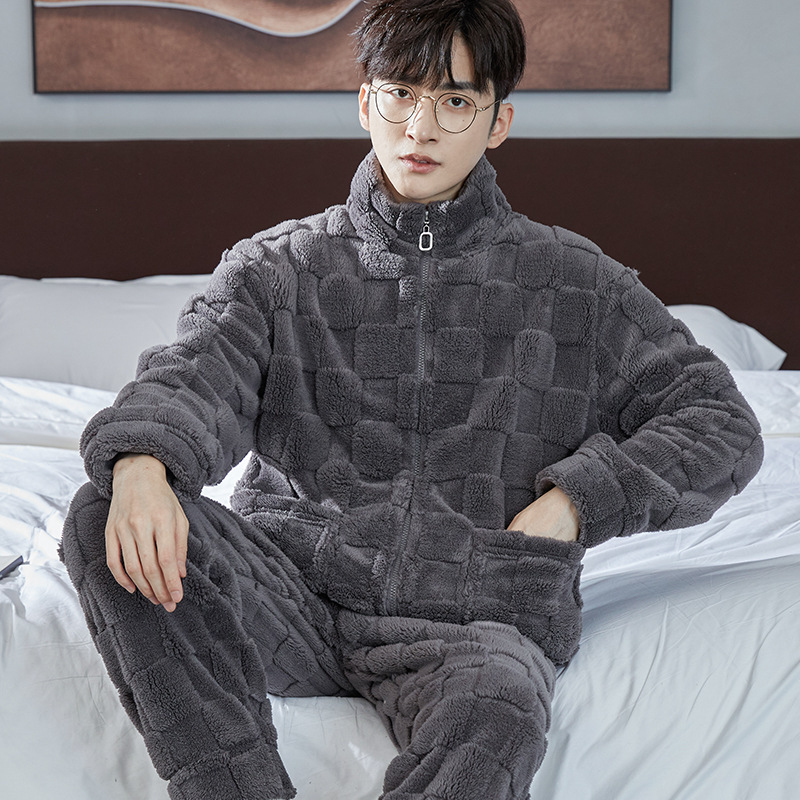 Pijamas de los hombres del otoño y el invierno Nuevo collar soporte cremallera engrosada manga larga coral fleece Home wear traje