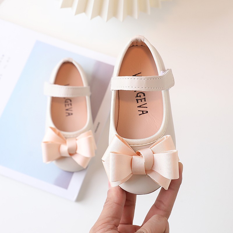 Girls Shoes Spring and Autumn New Children's Shoes Black Leather Shoes Baby Baby Baby Bow Soft Sole Princess Shoes for 2023