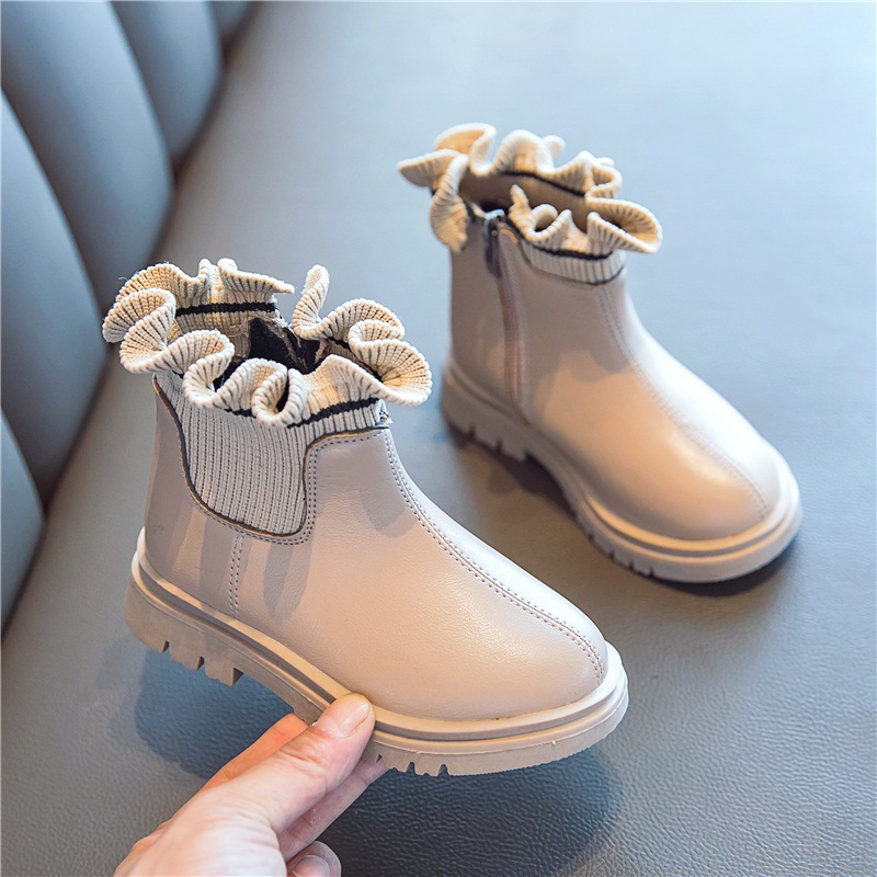 Girl's Martin boots 2022 autumn and winter new little girl's wooden ear Princess short boots Korean style fleece-lined warm cotton boots