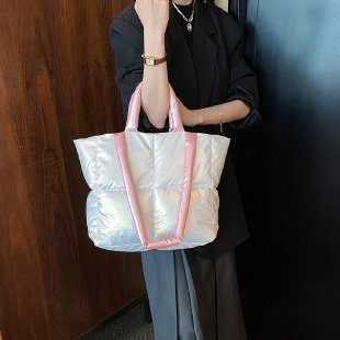 日韓系のふわふわした質感のシンプルな方眼女性の脇下バッグ22秋の新型カジュアルなシングルショルダーバッグ|undefined