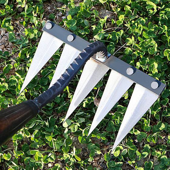 New Weeding Rake Hoe Weeding Artifact Six-Teeth Harrow Hanging Grass Turnaround Soil Loosening Iron Harrow Agricultural Tools Agricultural Tools