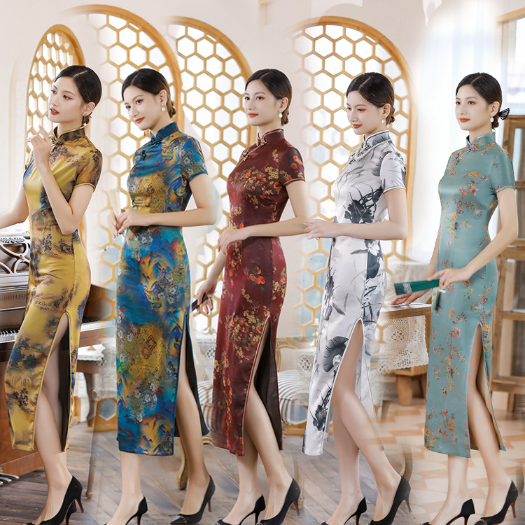 2024 summer and autumn new short sleeve long satin young Chinese style slimming cheongsam skirt plus size mother women's clothing wholesale