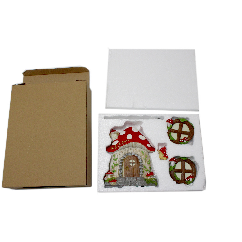 Amazon cross-border new mushroom doors and windows outdoor garden decoration creative resin courtyard villa tree decorations
