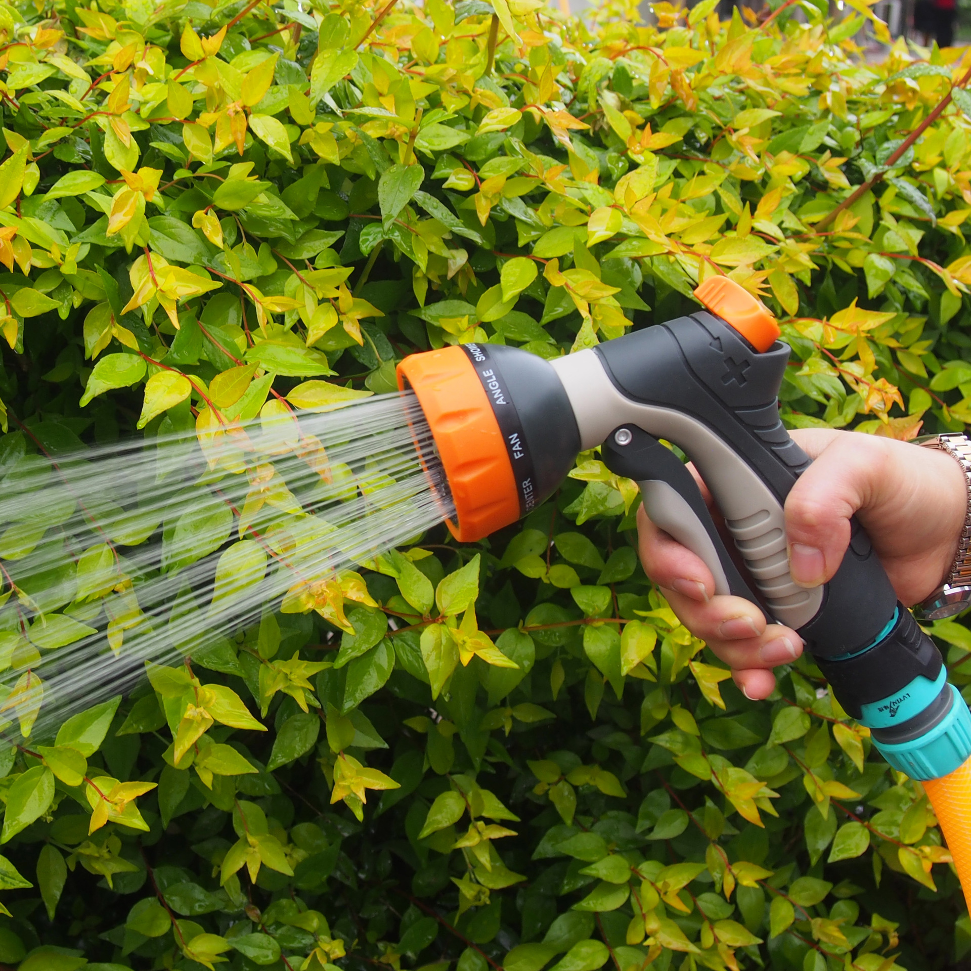 Plastic multi-functional garden watering water spray gun garden gardening spray home car wash high pressure water pipe spray head
