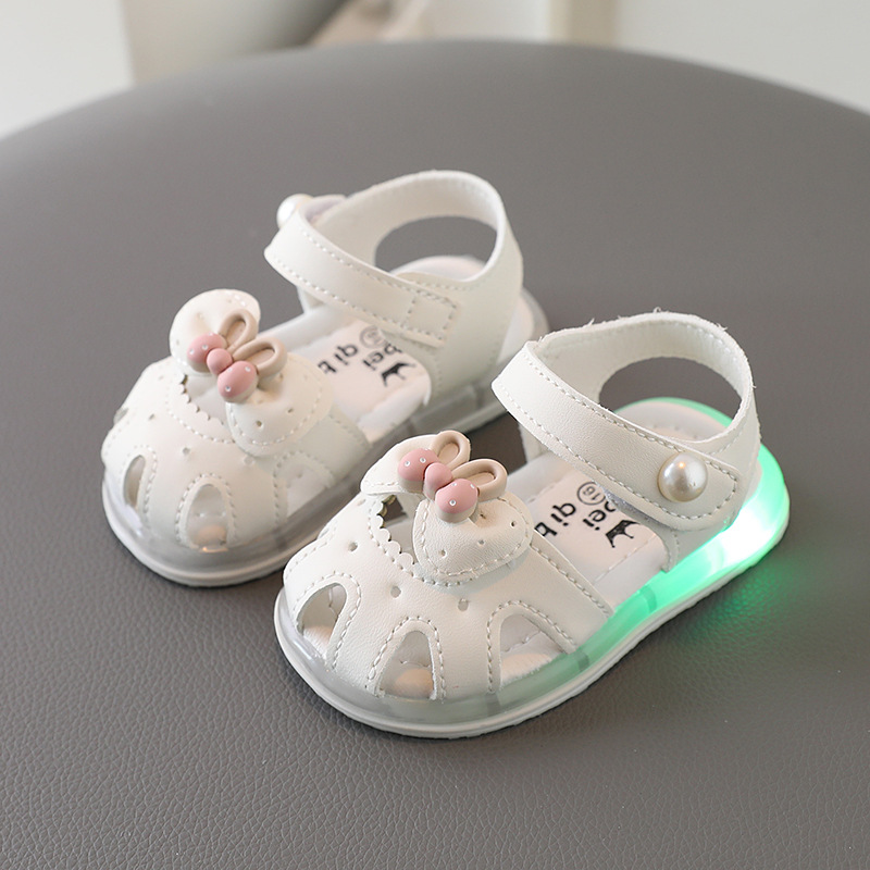女宝宝凉鞋夏季款婴儿公主鞋0一2岁3幼儿软底包头防滑小童学步鞋