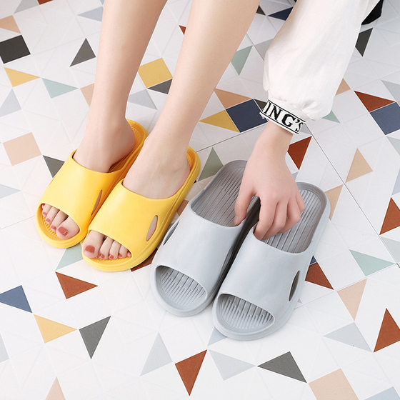 Summer New Bathroom Slippers Wholesale Women's Home Couple Slippers Soft Bottom Indoor Simple Bathing Slippers for Men