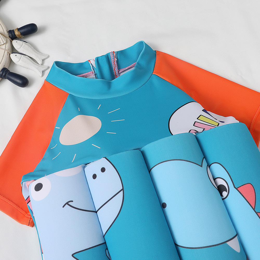 2022 children's swimsuit Boys' short-sleeved one-piece swimsuit children's infant swimming swimsuit one-piece delivery swimsuit men's