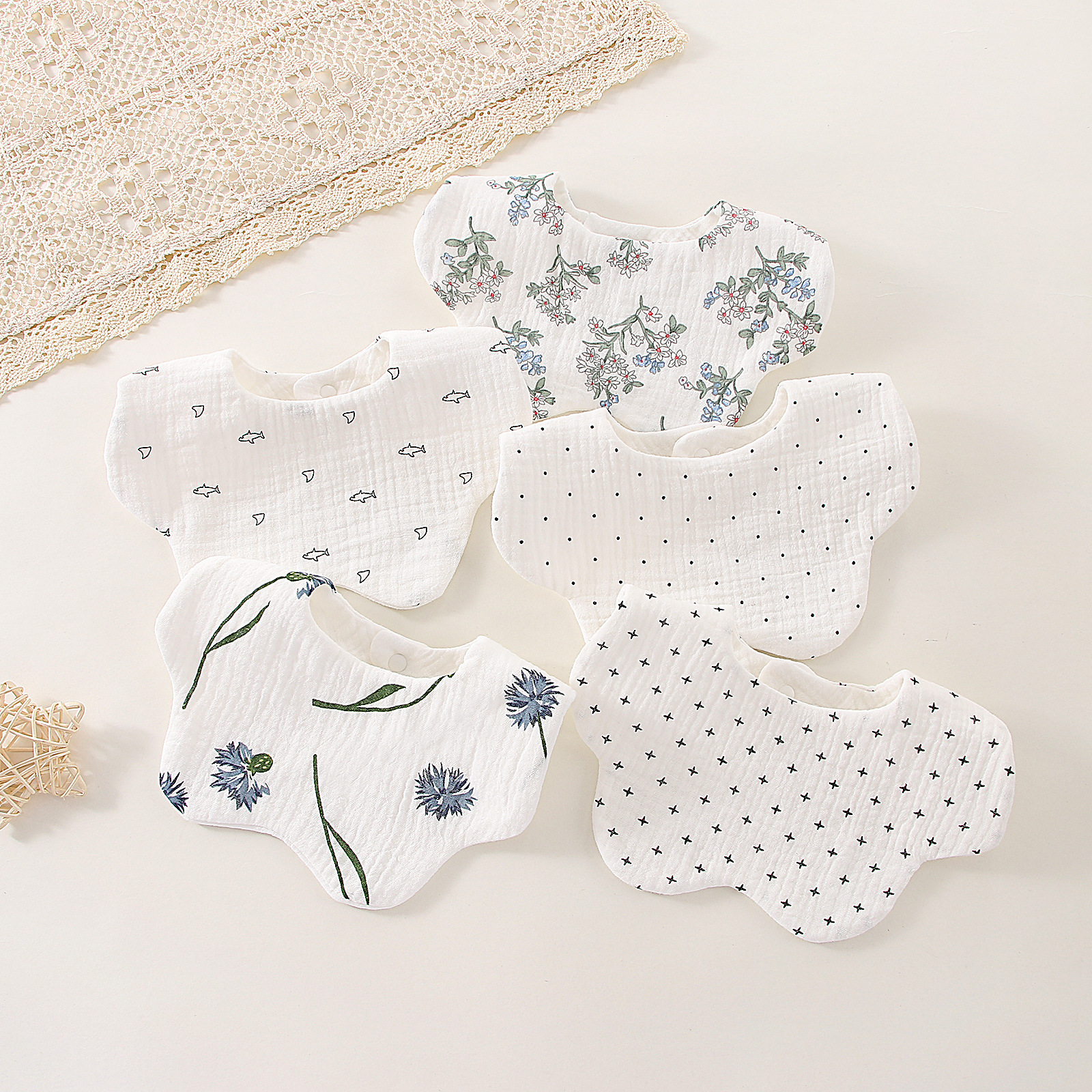 Korean Style Baby Spit Towel Pure Cotton Yarn Baby Bib Four Layer Cotton Yarn Super Soft Absorbent Petal Bib Newborn
