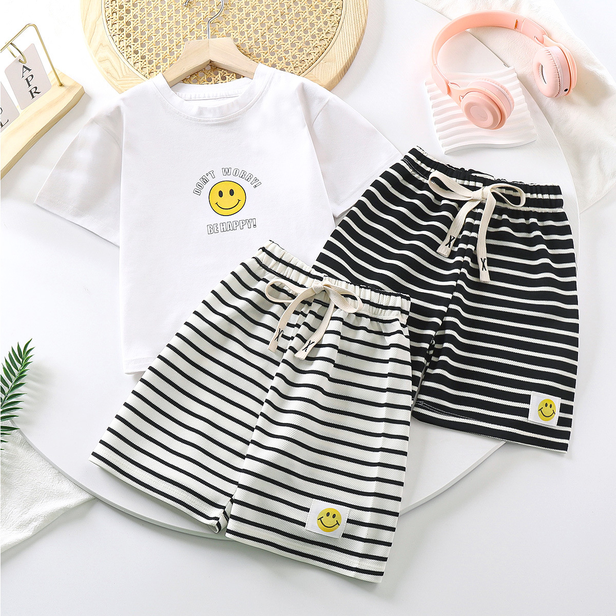 New Summer Children's Shorts Large Children's Breathable Thin Striped Five-point Pants for Boys and Girls Baby Casual Fashion Pants