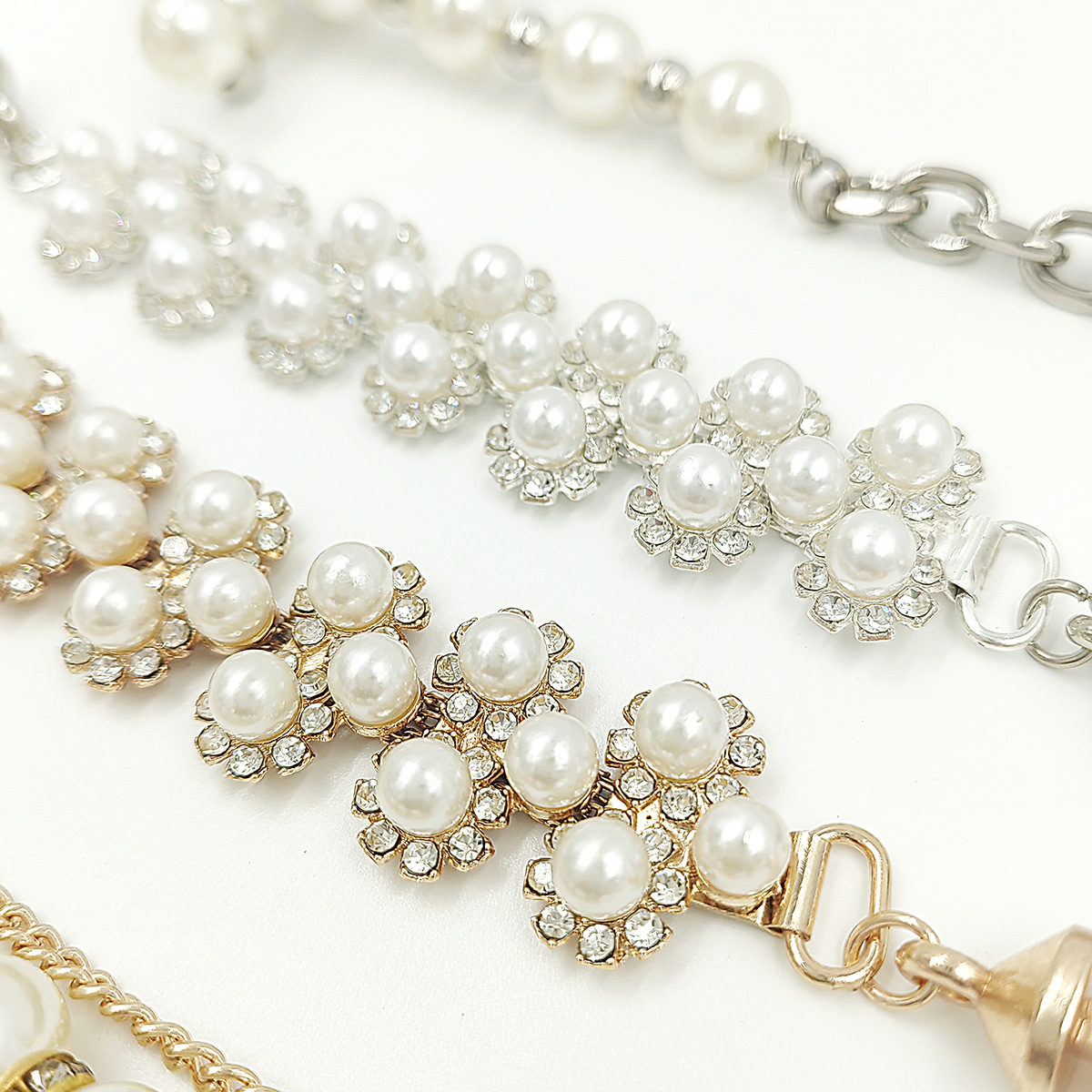 Hole shoes flower chain hole shoes decorative chain DIY decorative chain strip invisible hidden buckle Pearl Chain