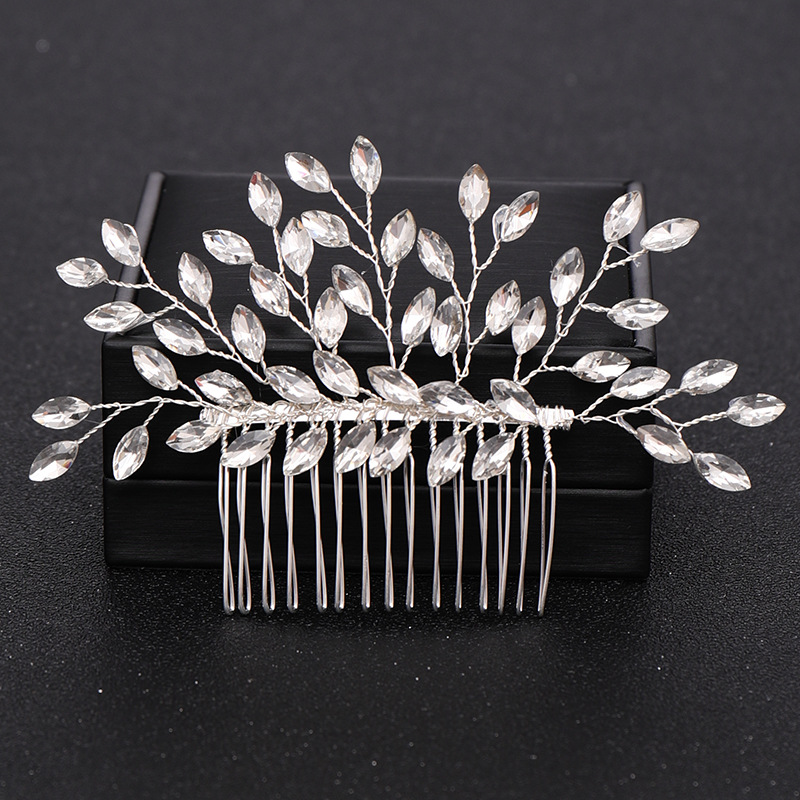 Bridal jewelry European and American hot-selling handmade crystal hair comb bridal wedding pearl headdress accessories factory direct sale