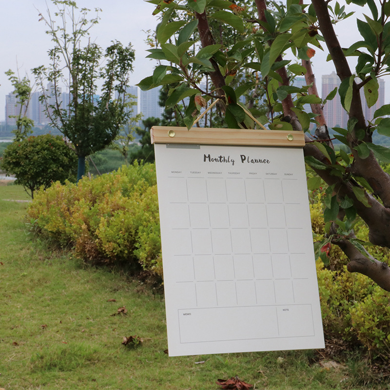 Source factory wooden calendar pole screw scroll calendar strip solid wood picture clip binding folder calendar rack calendar Holder