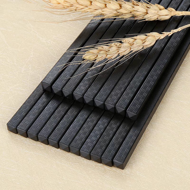 Factory wholesale black meal chopsticks non-slip mildew-proof special fast home Japanese pointed chopsticks restaurant catering alloy chopsticks