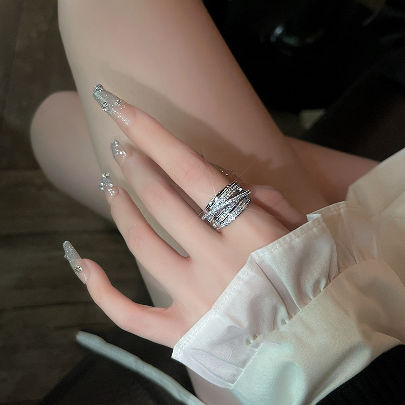 New Fashion Brand Zircon Winding Ring Women's All-match Niche High-end Sense Personalized Women's Light Luxury Adjustable Diet Ring